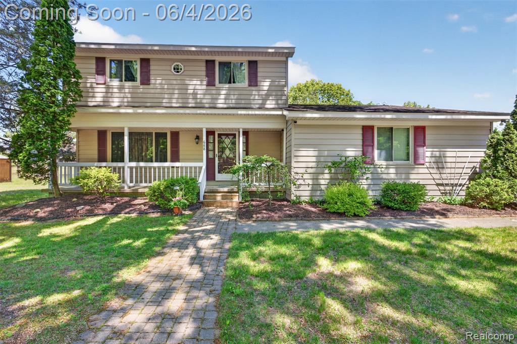 688 Bald Eagle Lake Road, Ortonville, MI 48462 — Photo 2