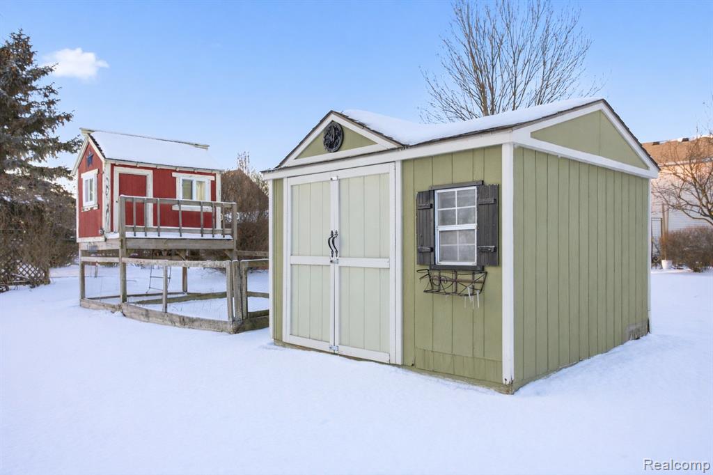816 Oak Cluster Court, Howell, MI 48855 — Photo 50