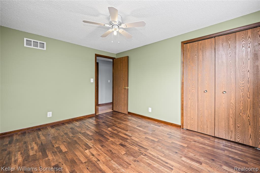 33614 Lakeview Street, New Baltimore, MI 48047 — Photo 39
