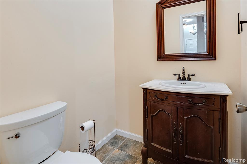 42162 Saratoga Circle, Canton, MI 48187 — Photo 15