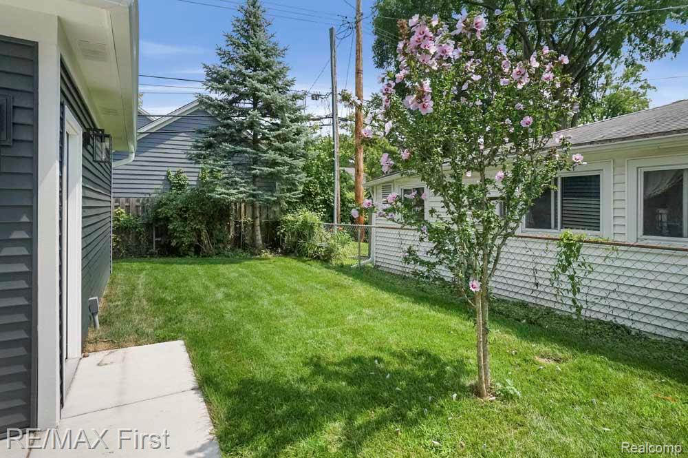 639 S BLAIR Avenue, Royal Oak, MI 48067 — Photo 34