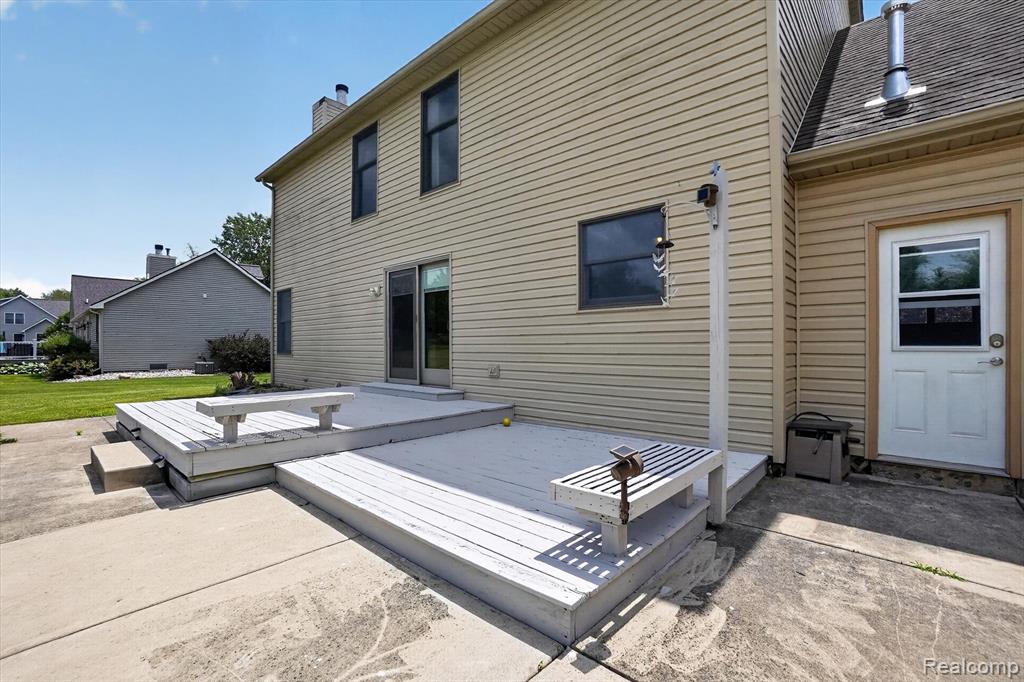 6888 Slawski Drive, Fowlerville, MI 48836 — Photo 47