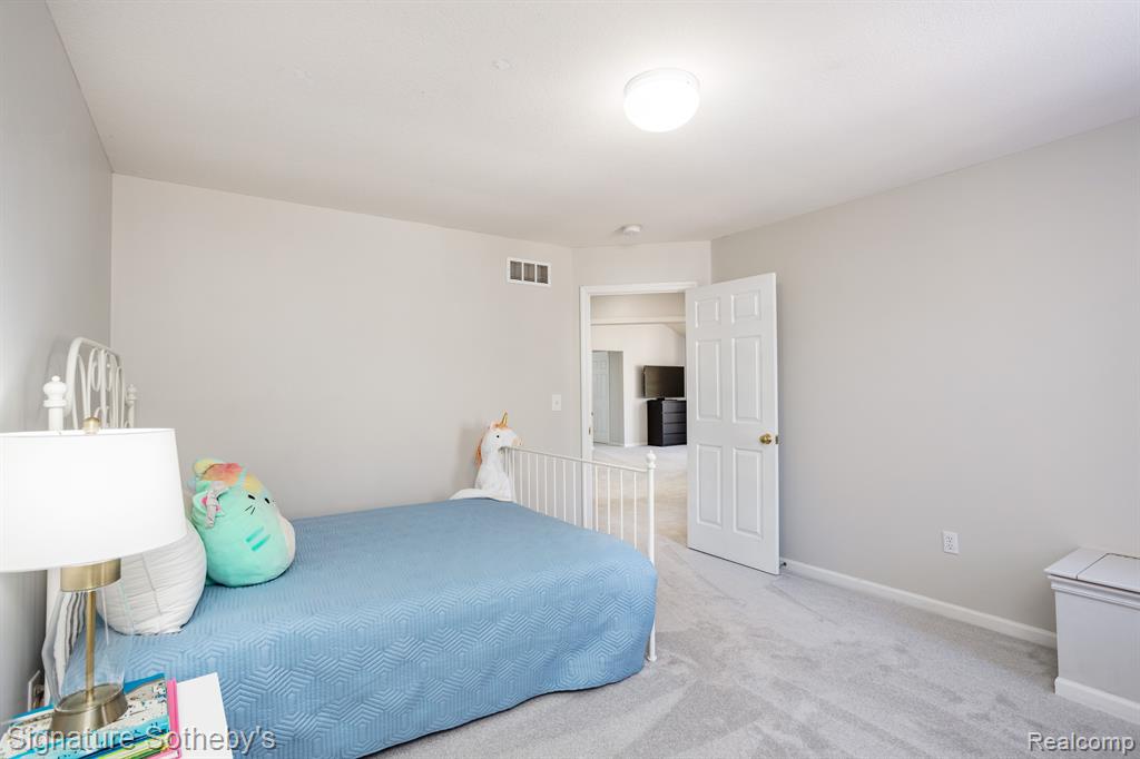 4718 Wildflower Court, Ann Arbor, MI 48108 — Photo 39