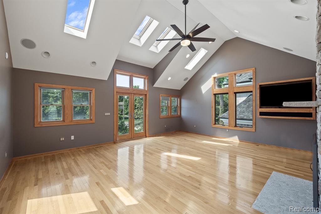 2380 WALNUT LAKE Road, West Bloomfield, MI 48323 — Photo 11