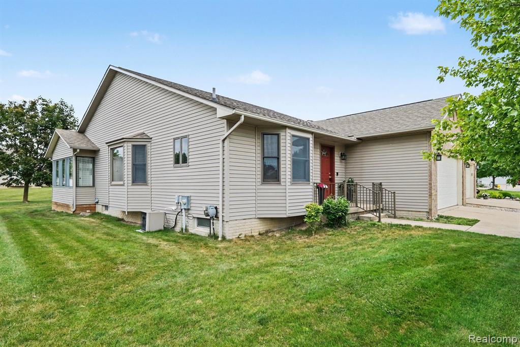 4284 Chapel Lane, Swartz Creek, MI 48473 — Photo 21