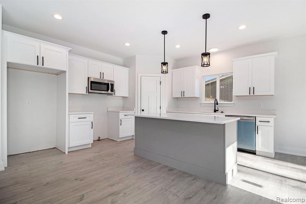 42947 RYEGATE Street, Canton, MI 48187 — Photo 9