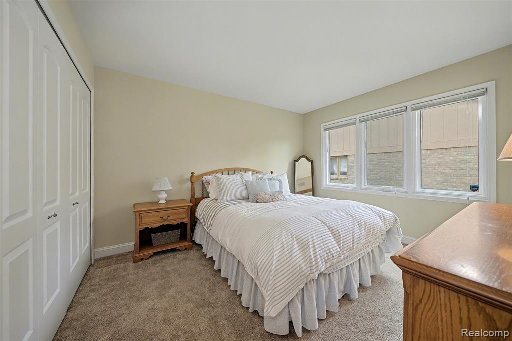 5893 Dawn Ridge Drive, Troy, MI 48098 — Photo 17