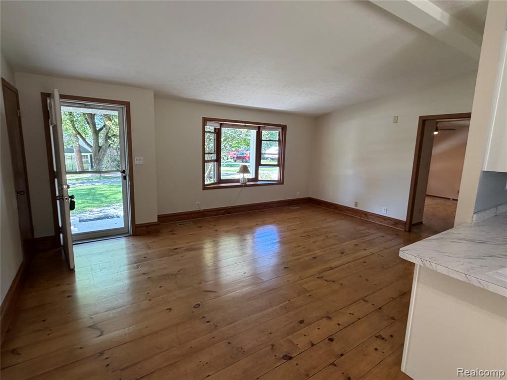 8427 Carols Drive, Brighton, MI 48114 — Photo 6