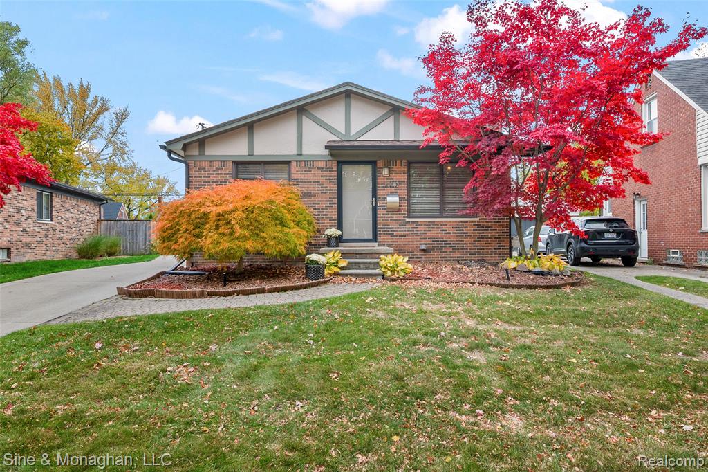 4419 Robinwood Avenue, Royal Oak, MI 48073 — front exterior