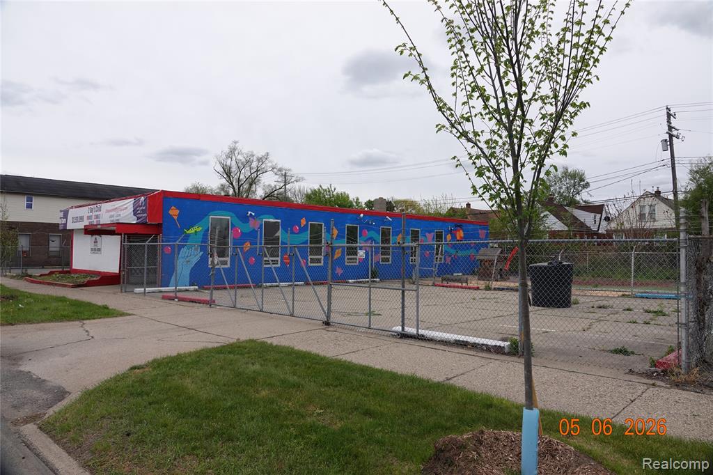 15075 Meyers Road, Detroit, MI 48227 — Photo 3