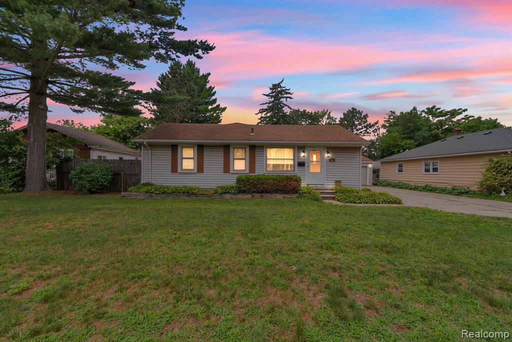 5693 Colonial Street, Dearborn Heights, MI 48127 — Photo 2