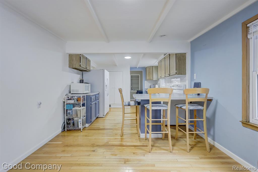 29329 Tawas Street, Madison Heights, MI 48071 — Photo 16