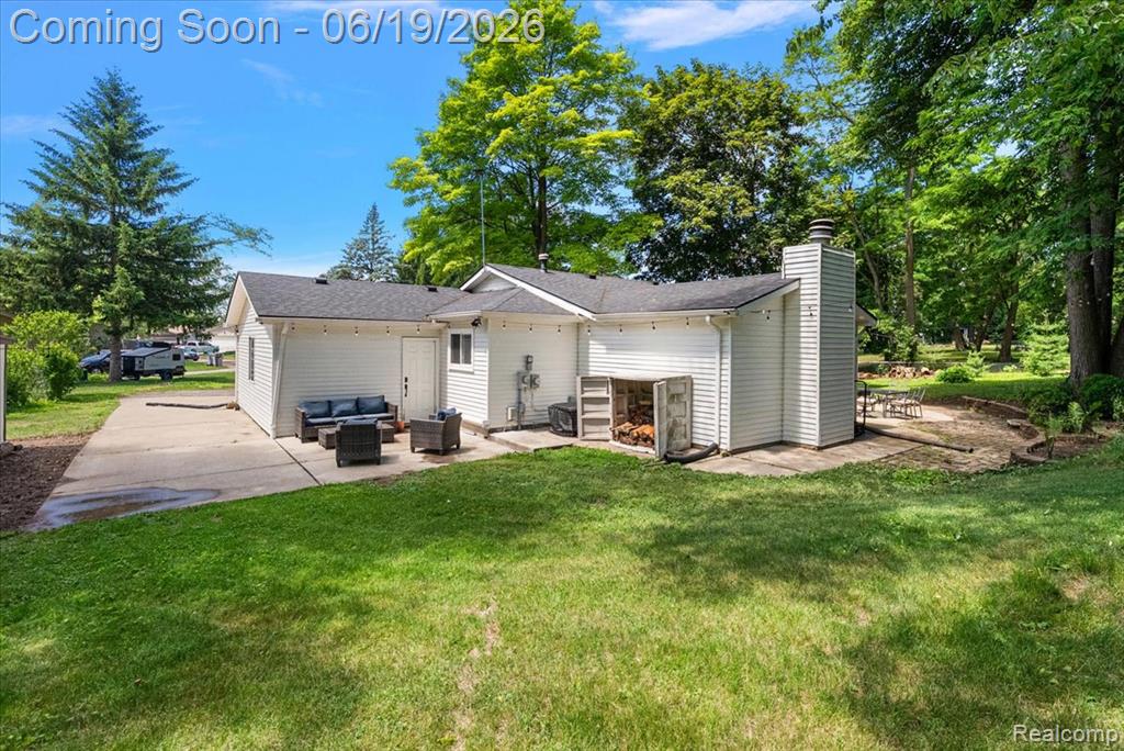 11387 Mart Road, Whitmore Lake, MI 48189 — Photo 8