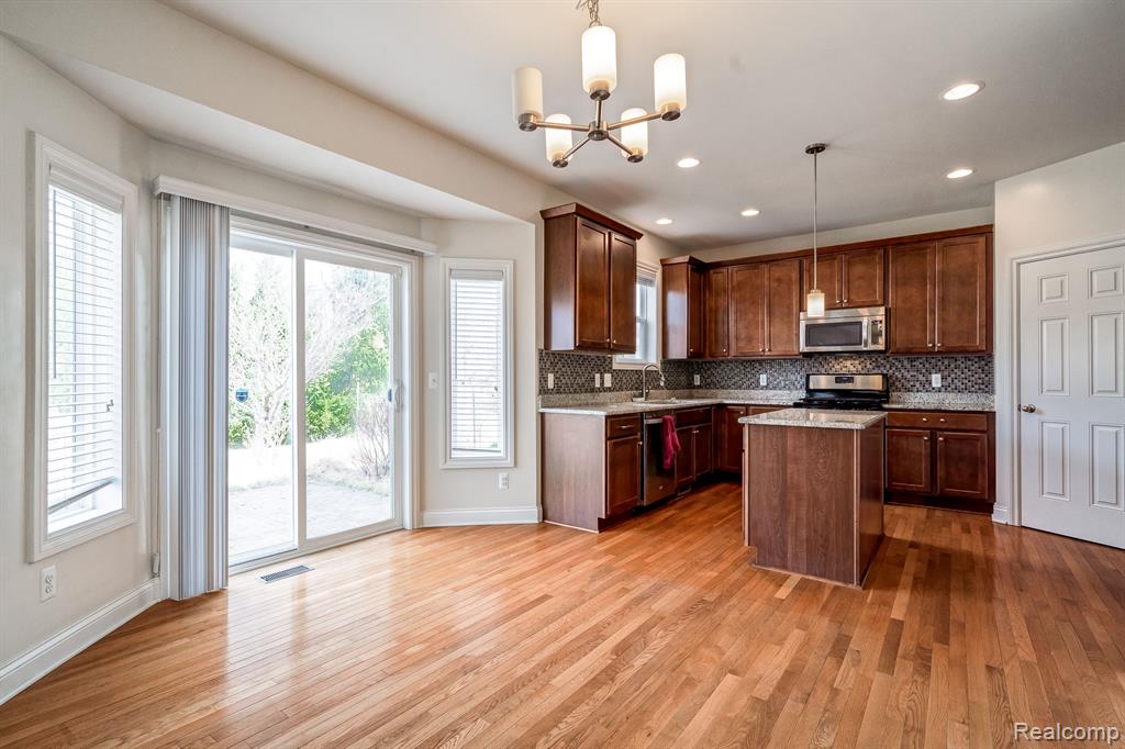 3253 EASTRIDGE Drive, Dexter, MI 48130 — Photo 14