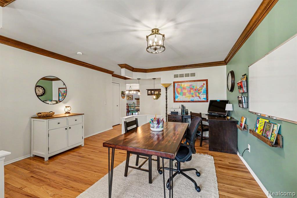 47391 Kathleen Road, Macomb, MI 48044 — Photo 5