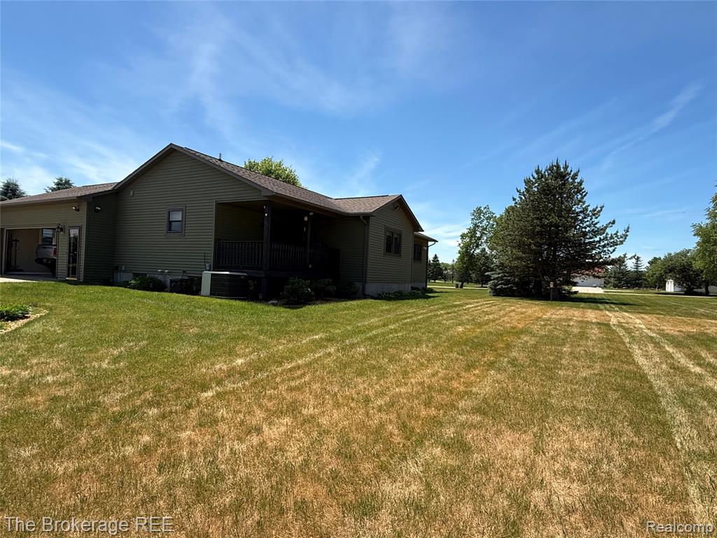 5484 Columbiaville Road, Columbiaville, MI 48421 — Photo 11