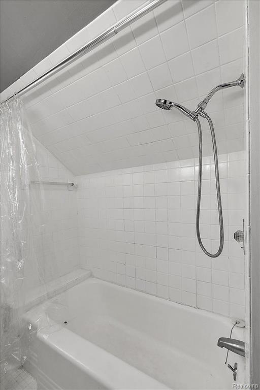 60 W Elmwood Avenue, Clawson, MI — Photo 32