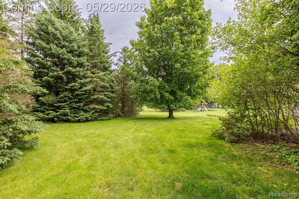 2241 Elkridge Circle, Highland, MI 48356 — Photo 63