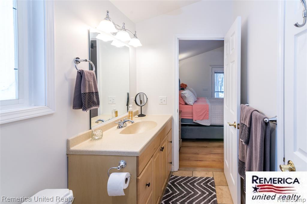9852 Southlawn Circle, Jerome, MI 49249 — Photo 25