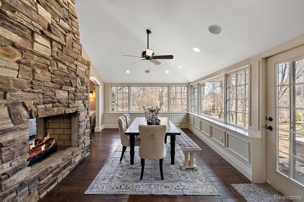 628 BENNINGTON Drive, Bloomfield Hills, MI 48304 — Photo 10