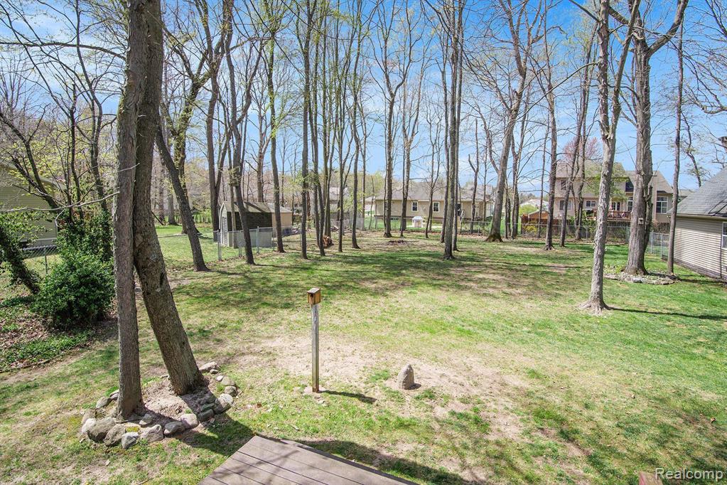 682 FOXFIRE Drive, Howell, MI 48843 — Photo 31
