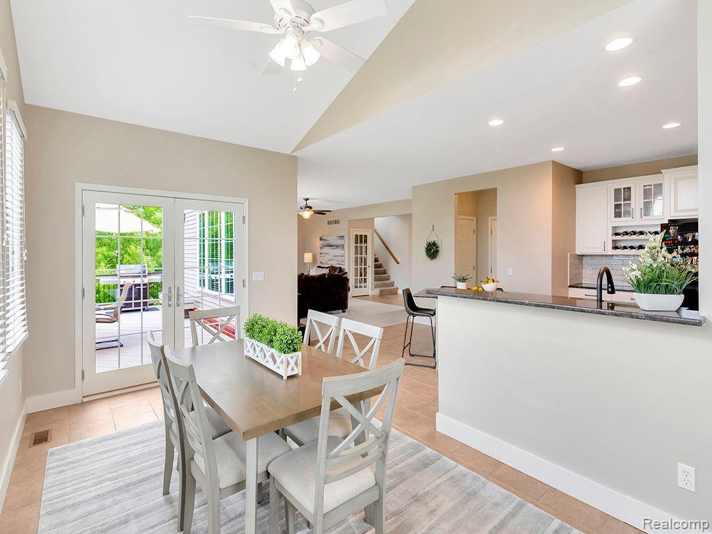 26317 SHUMANS Way, South Lyon, MI 48178 — Photo 16