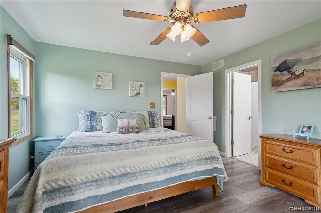 49765 Martz Road, Van Buren, MI 48111 — Photo 36