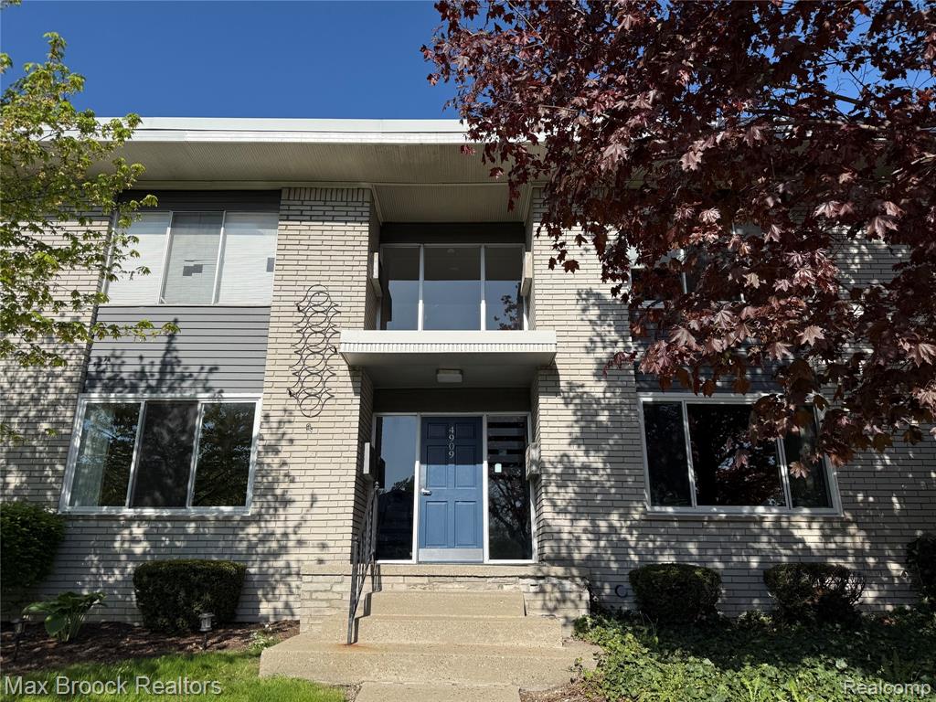 4909 Mansfield Avenue, H9, Royal Oak, MI 48073 — front exterior