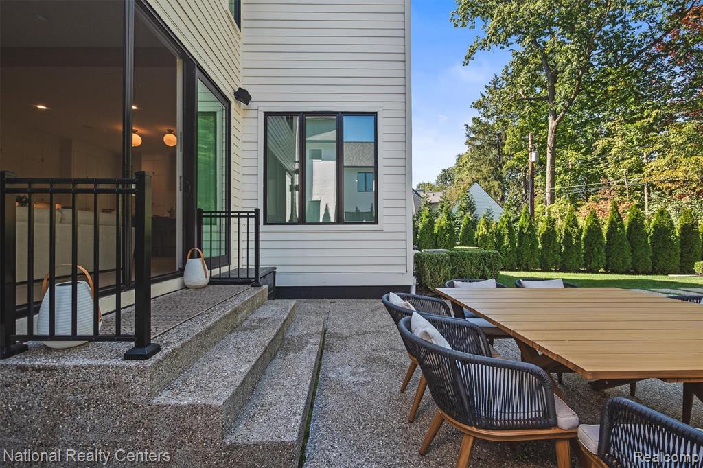 777 Wimbleton Drive, Birmingham, MI 48009 — Photo 66