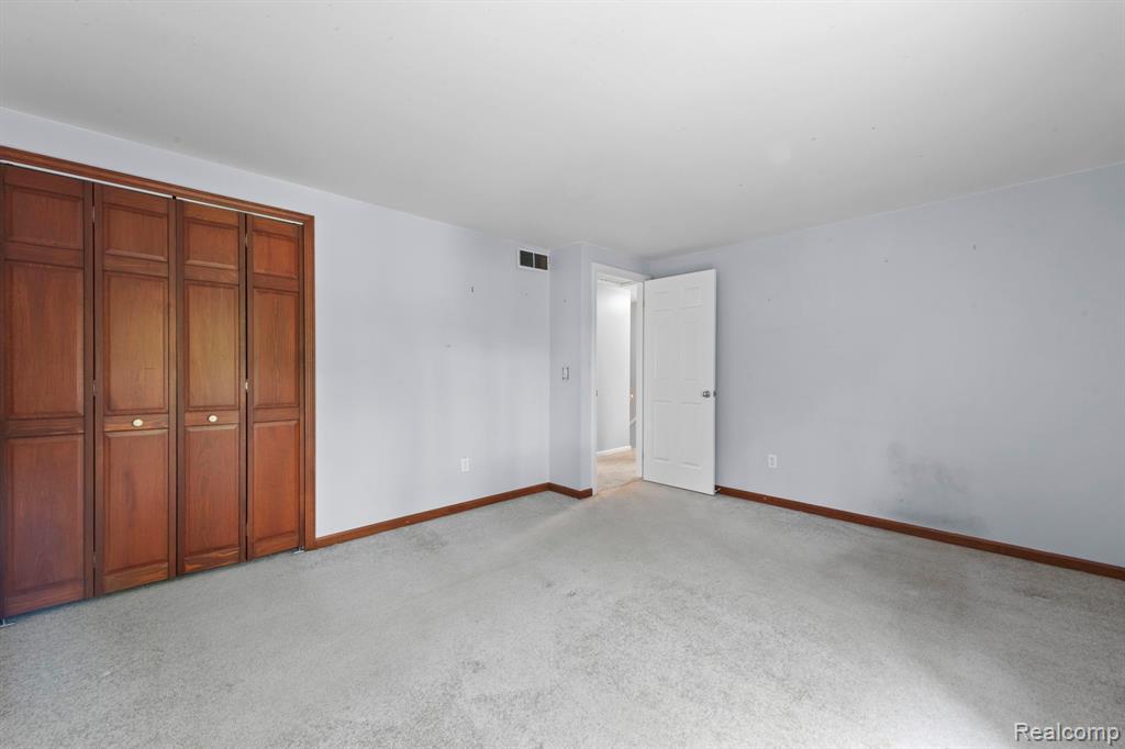 871 Spartan Drive, Rochester Hills, MI 48309 — Photo 34