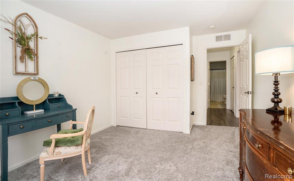 3148 Kneeland Circle, Howell, MI 48843 — Photo 17