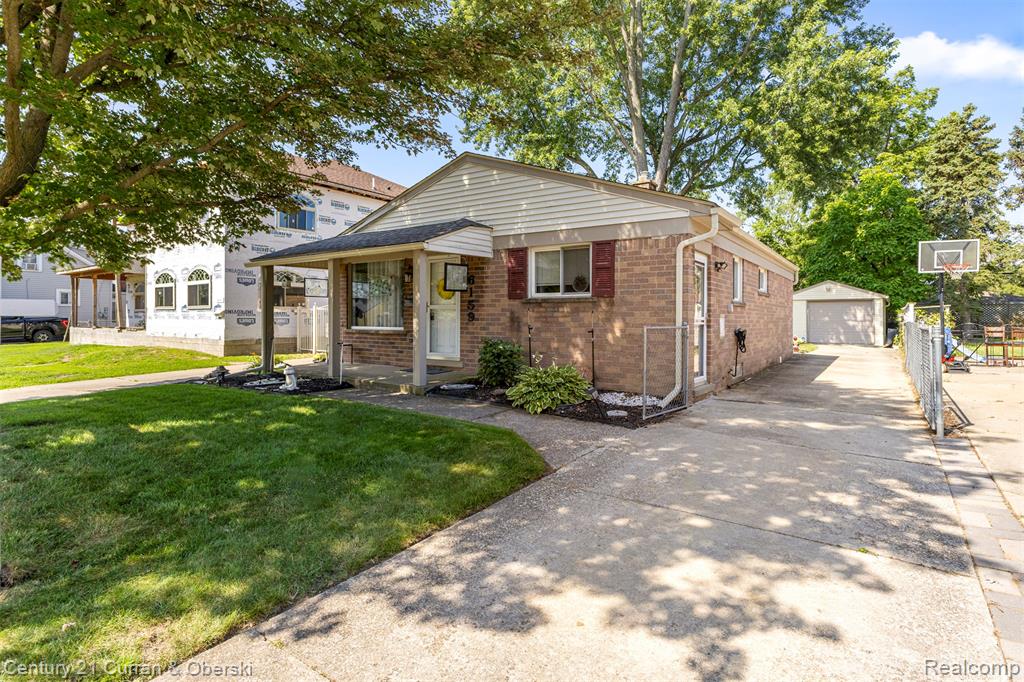 6159 Nightingale Street, Dearborn Heights, MI 48127 — front exterior