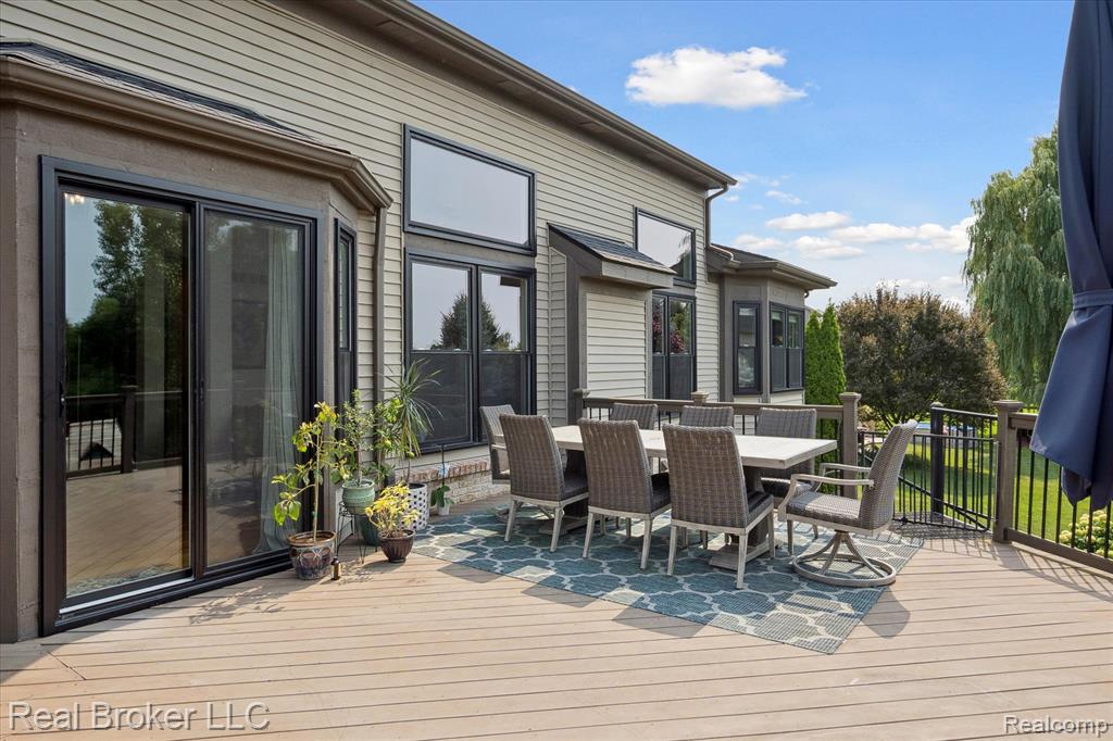 8567 Hummingbird, Commerce Twp, MI 48382 — Photo 52