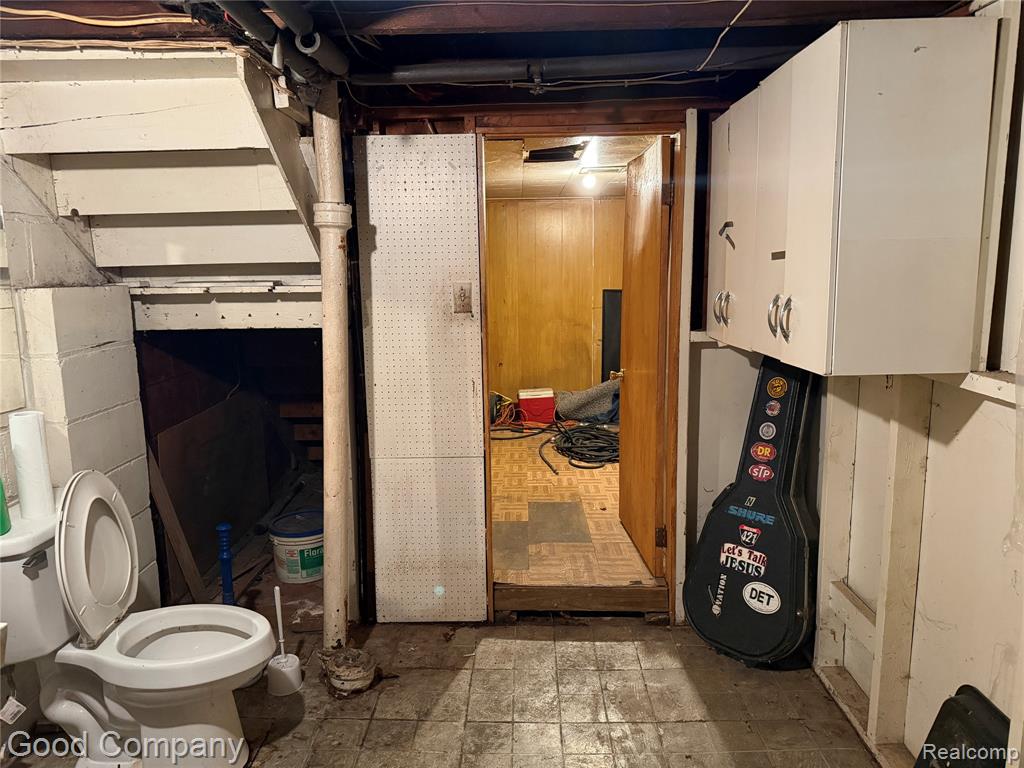 403 Maple Street, Wyandotte, MI 48192 — Photo 39