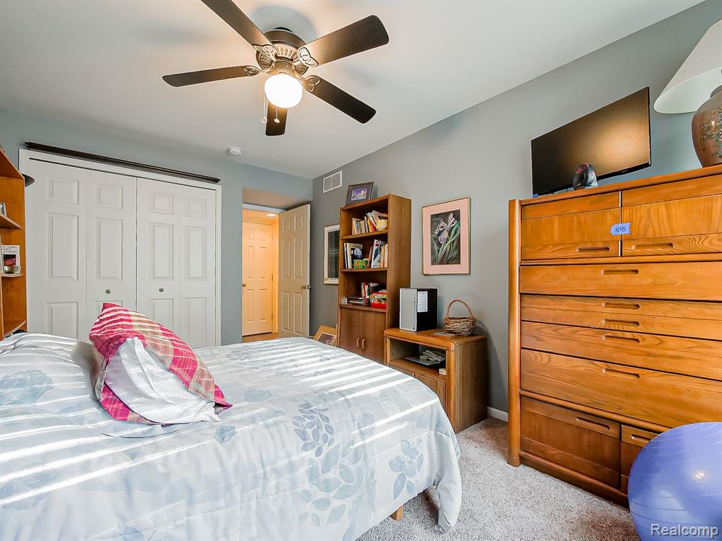 628 RIVERSTONE Lane, Chelsea, MI 48118 — Photo 19