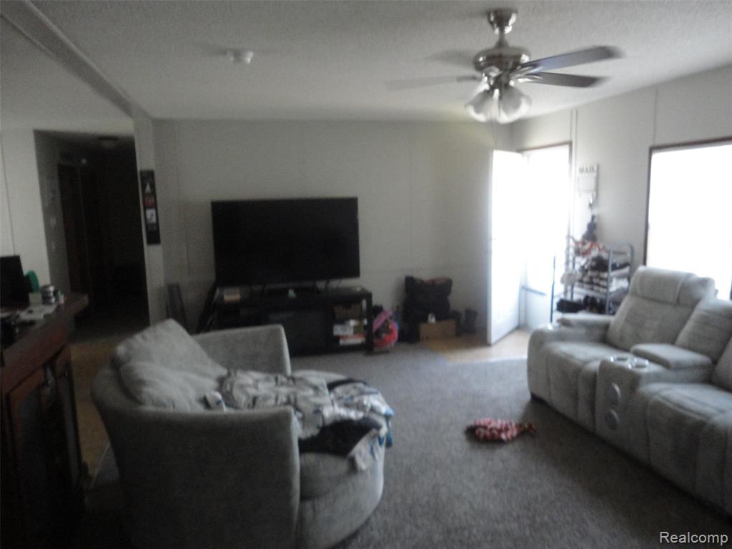 955 CAMERON CIRCLE, Monroe, MI 48161 — Photo 5