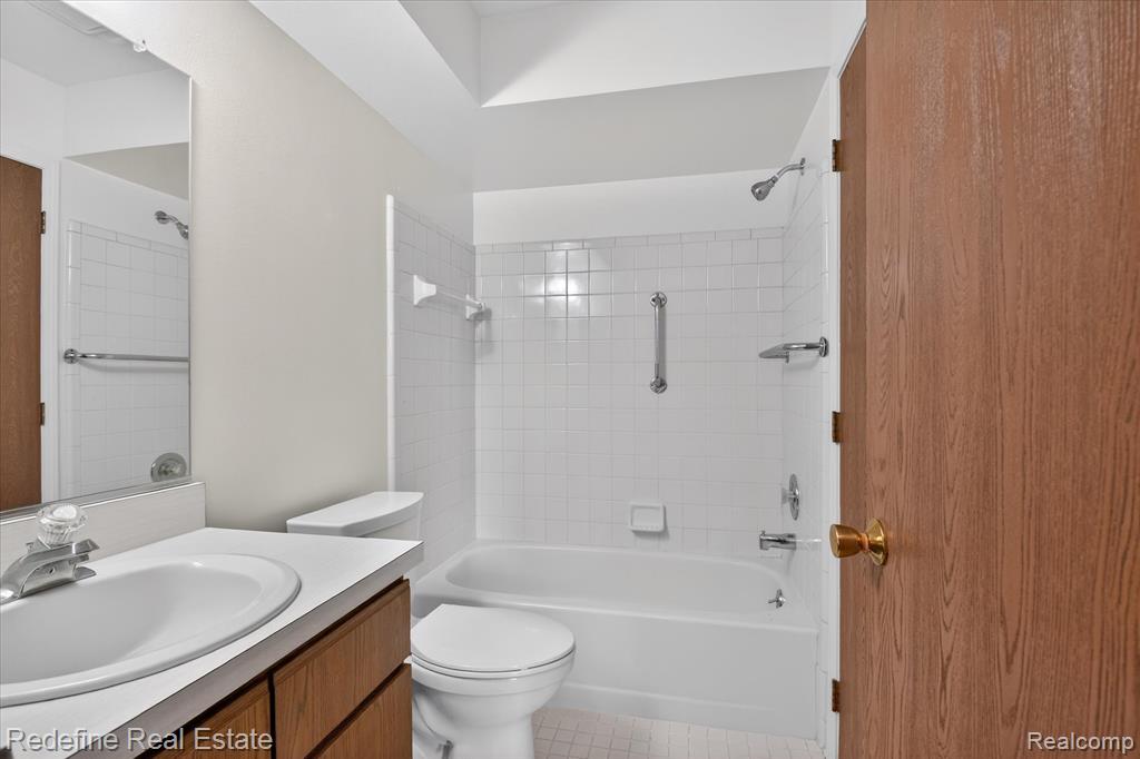 12355 Nantucket Drive, South Lyon, MI 48178 — Photo 21