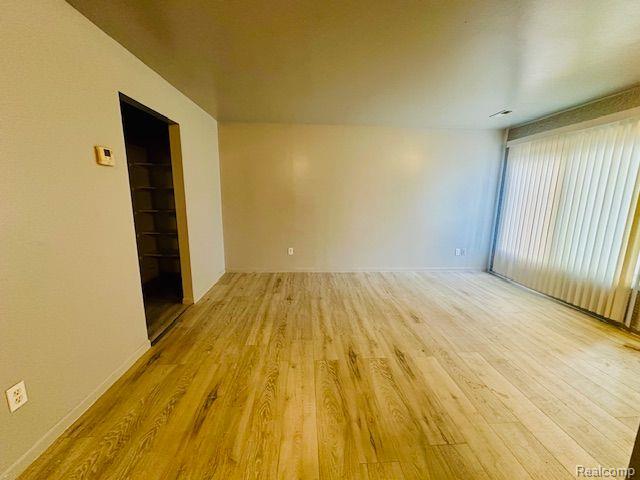4063 4TH Street, Wayne, MI 48184 — Photo 17
