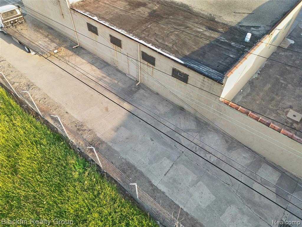 15410 Harper Avenue, Detroit, MI 48224 — Photo 8