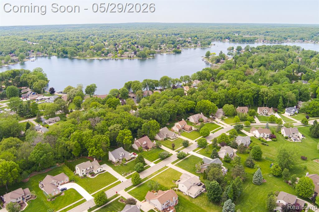 2241 Elkridge Circle, Highland, MI 48356 — Photo 68