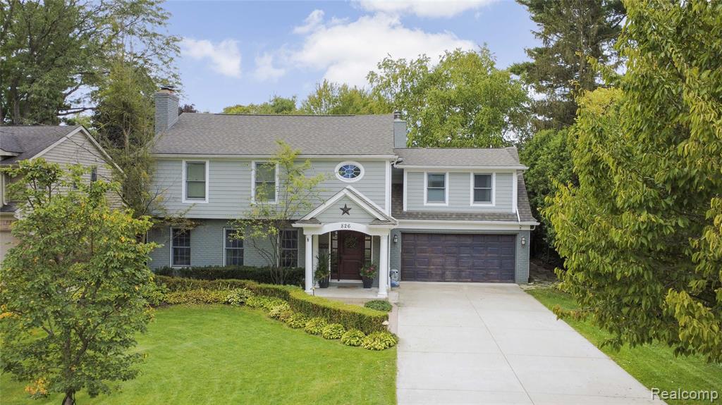 826 Larchlea Drive, Birmingham, MI 48009 — Photo 2