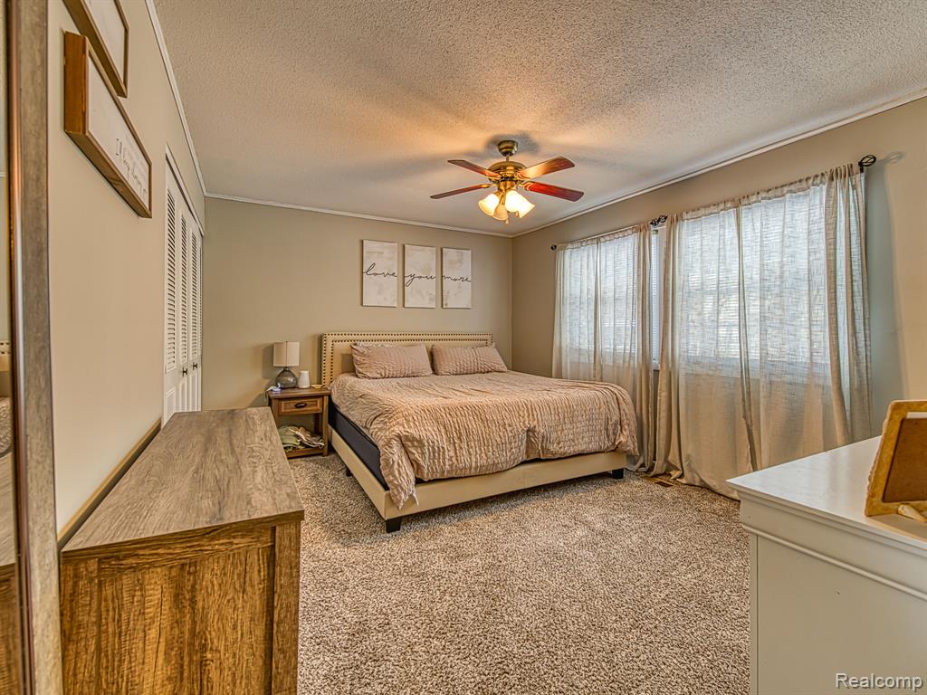 104 Valley Drive, Hudson, MI 49247 — Photo 12
