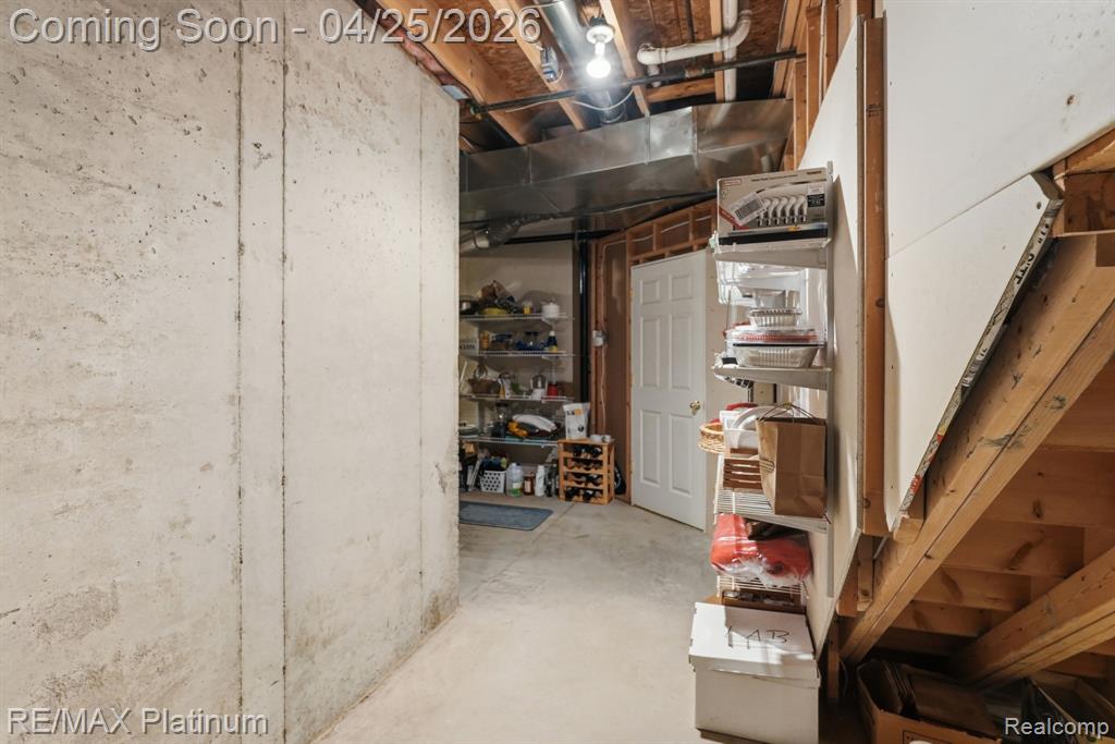 7548 Elmbrooke Way, Brighton, MI 48116 — Photo 35