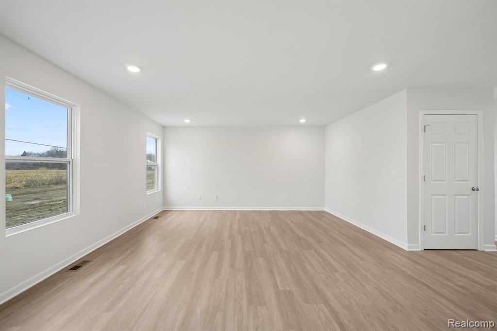 34395 Starling, Chesterfield, MI 48047 — Photo 10