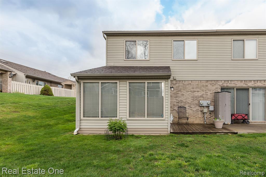 62310 ARLINGTON CIRCLE, 6, South Lyon, MI 48178 — Photo 22