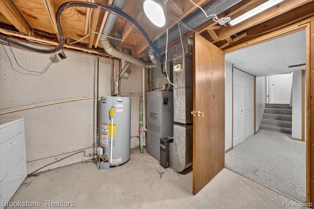 39795 Waldorf Drive, Clinton Twp, MI 48038 — Photo 41