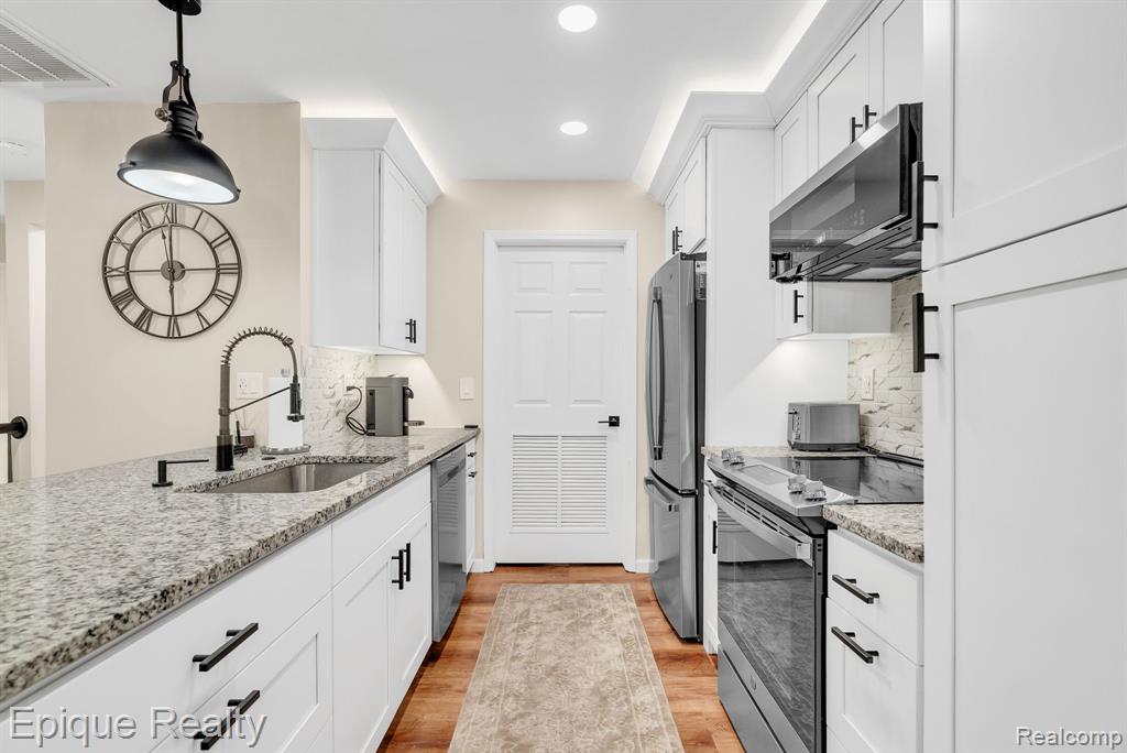 56471 Chesapeake Trail, Shelby Twp, MI 48316 — Photo 4