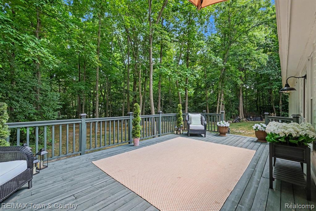 3246 Fieldstone Drive, Flushing, MI 48433 — Photo 56