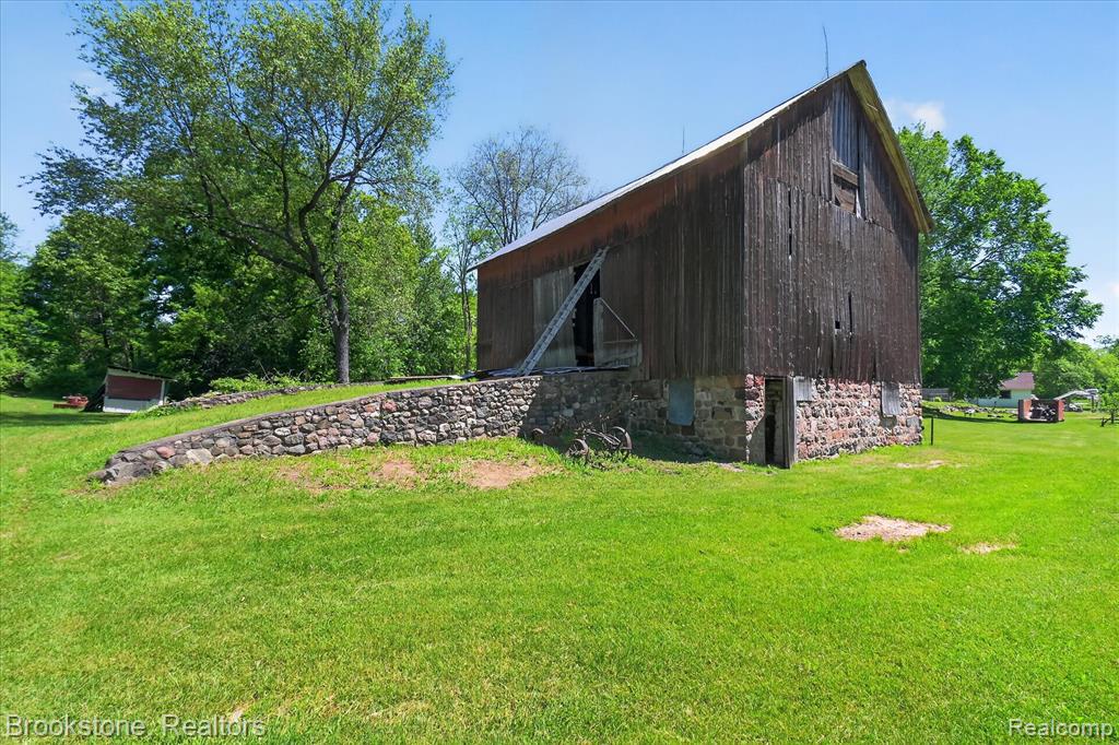 9455 Andersonville Road, Clarkston, MI — Photo 53