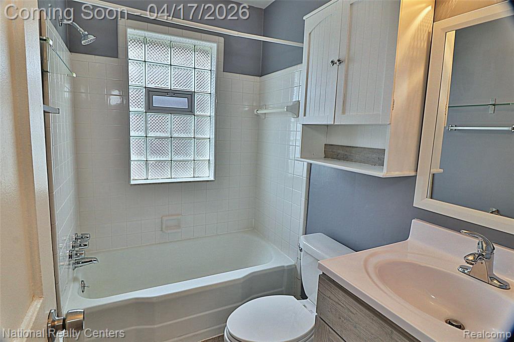 486 University Street, Ferndale, MI 48220 — Photo 10